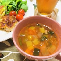 たっぷり野菜の和風ミネストローネのレシピ作り方：白ごはん.com