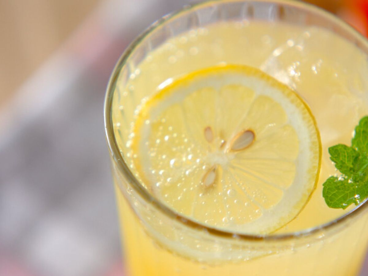 スッキリおいしい！ レモン水 の作り方〜デトックス＆美容に役立つドリンクや夏向けのティーも - E・レシピ 1 1ページ