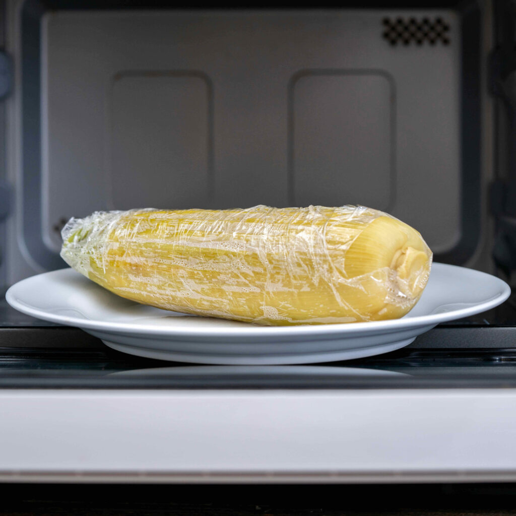 とうもろこしはレンジと茹でるほうでどちらがおいしいのかを検証してみた生活知恵袋