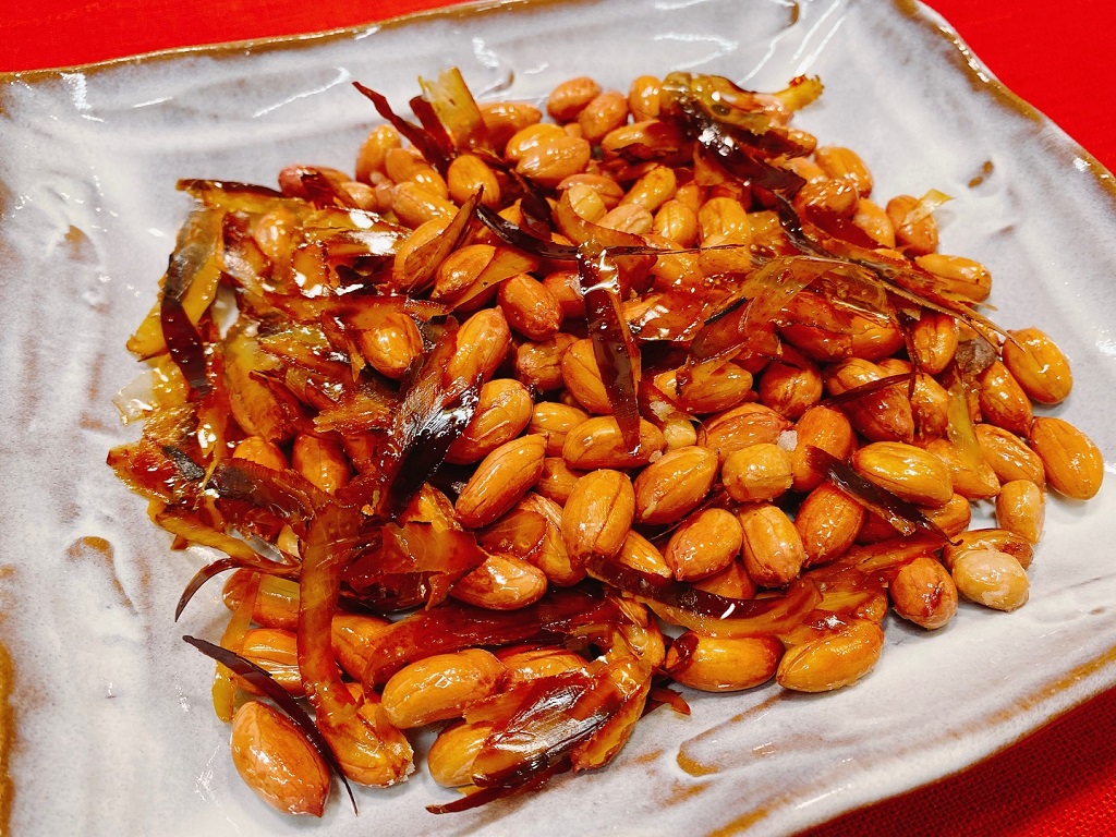 ゆでピーナッツと根菜のかき揚げアレンジレシピ倉敷でおつまみ・珍味の製造販売 カモ井食品トップページ倉敷でおつまみ ・珍味の製造販売 カモ井食品