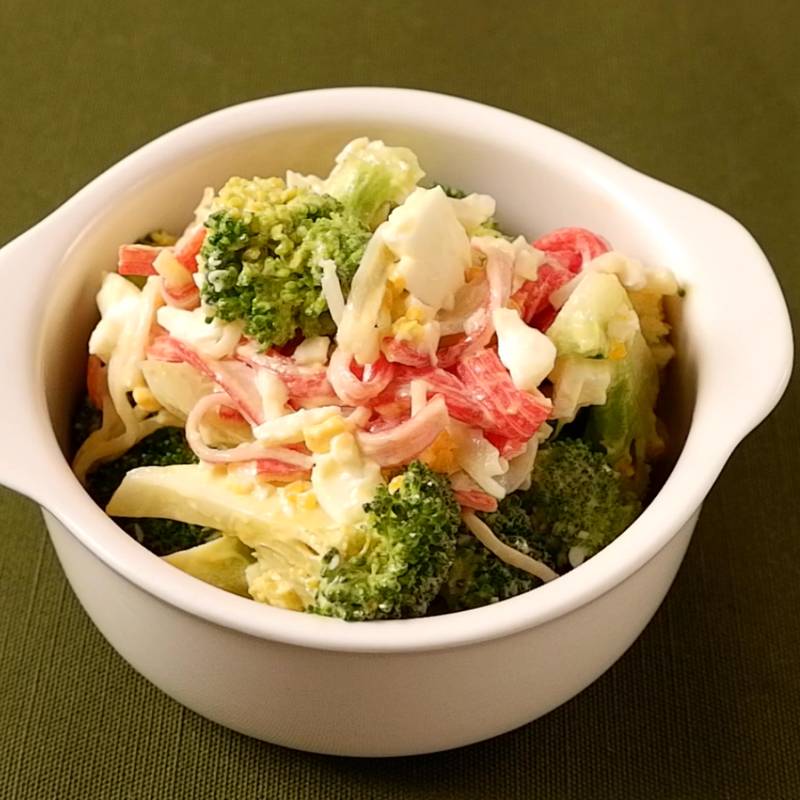 冬においしいブロッコリーはシーザー風サラダがいちばん。身近な材料であっという間に完成ESSEonline エッセ オンライン