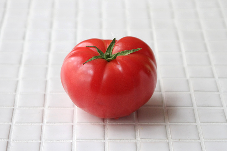 しまなみ春トマト 冬春トマトしまなみ彩野菜 農と食 特産品：JAおちいまばり