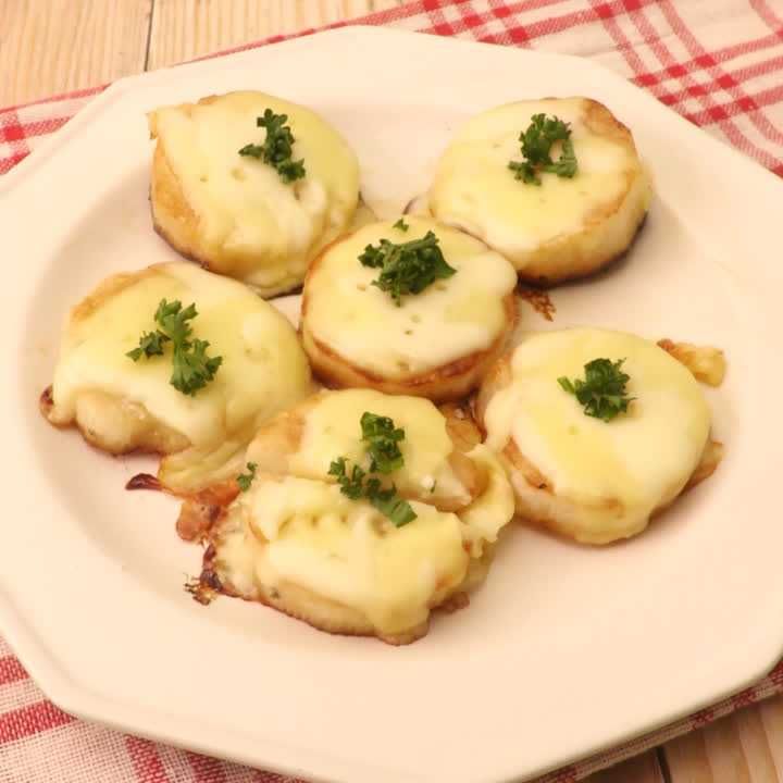 カリカリふわふわ！長芋を1番美味しくたべる方法！『やばいカリふわチーズ焼き』の作り方 - だれウマ