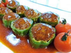 美味しい！ 豚ひき肉のピーマンの肉詰め