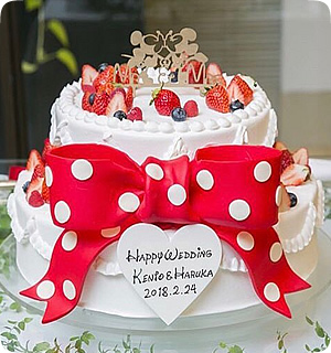 2段のショートケーキ🎂❄️ ㅤ ㅤ ㅤ ㅤ ㅤ2段ケーキ ショートケーキ 手作りケーキバースデーケーキ 手作りショートケーキ デコレーションケーキㅤ