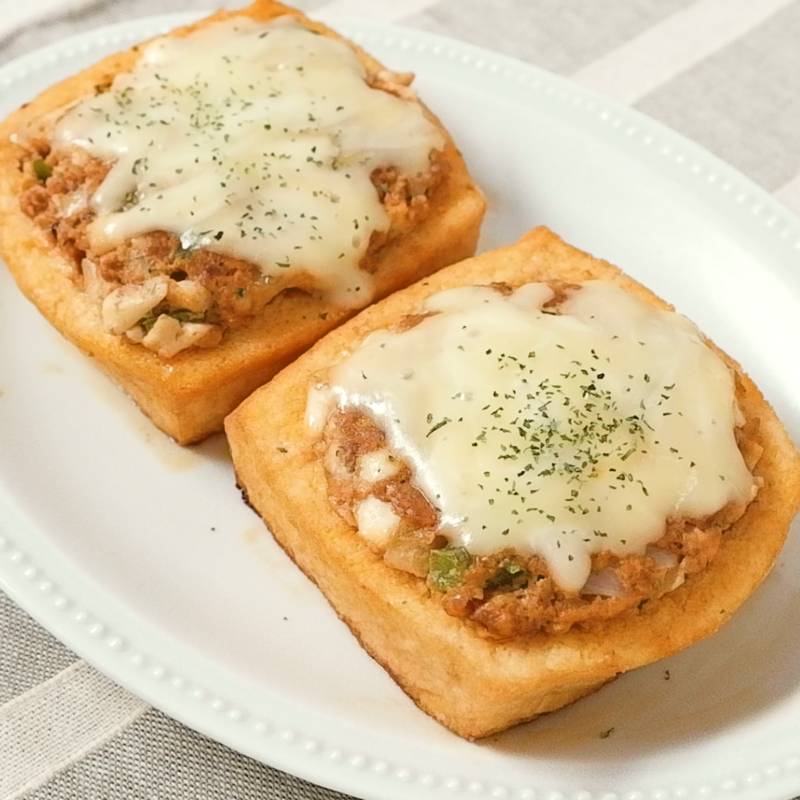 ツナマヨカレーたっぷり 厚揚げのチーズ焼き