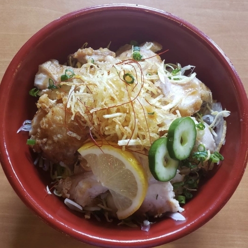 会社員ランチ弁当ステーキ丼