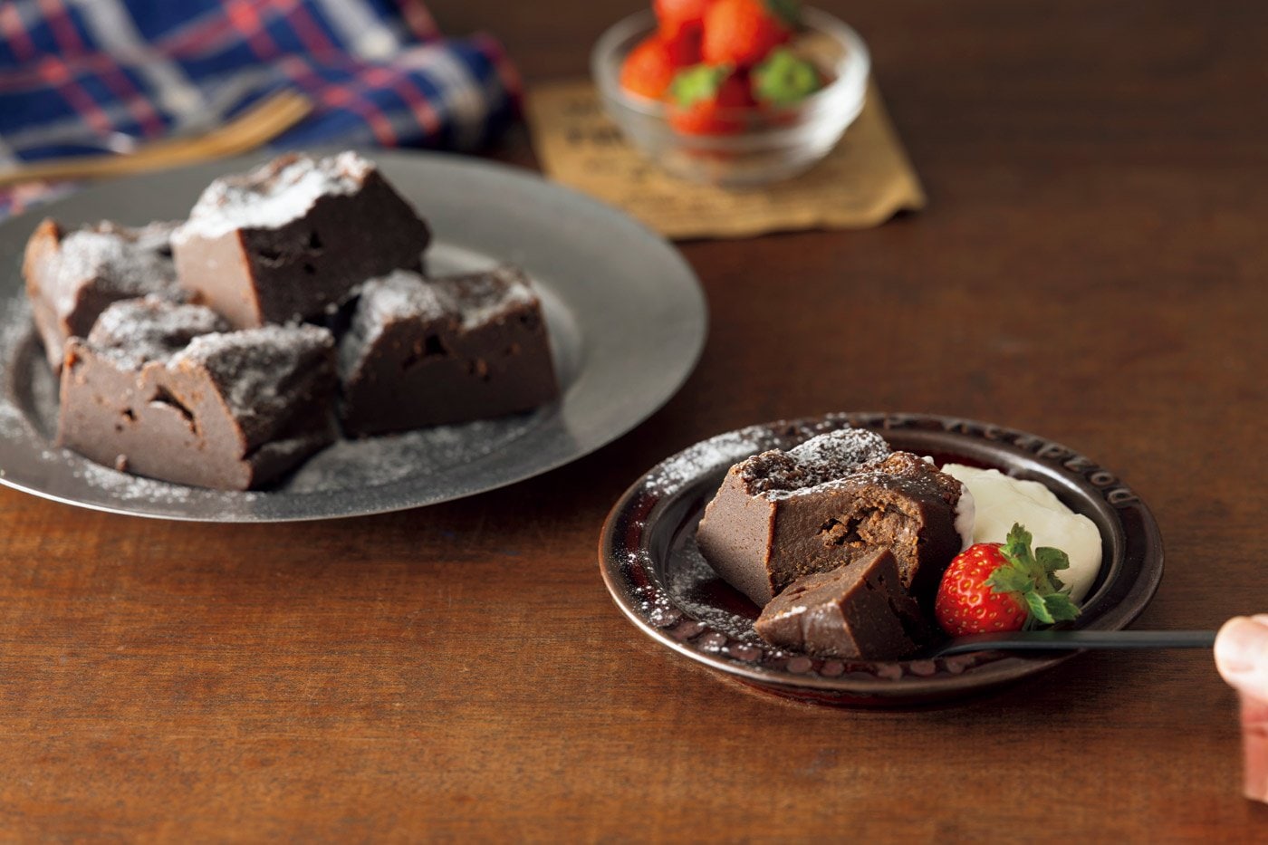 レンジで完成！簡単なのに激ウマと話題♡ 山本ゆりさんの「絶品レンチンケーキ」2選 ベビーカレンダ