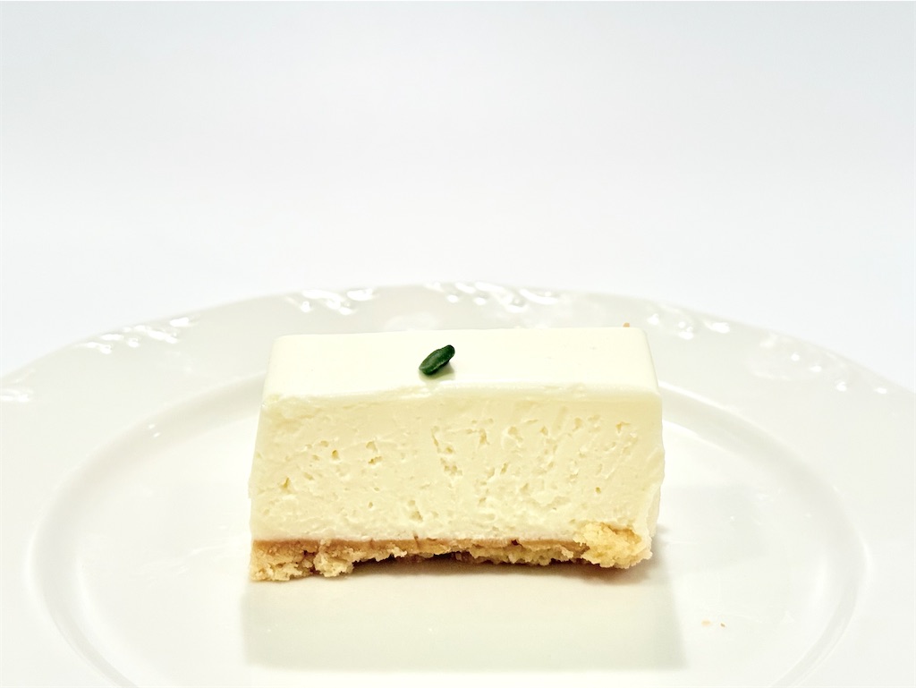 しろたえチーズケーキとは