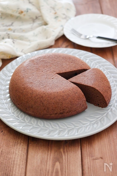 炊飯器で作る簡単バナナケーキ