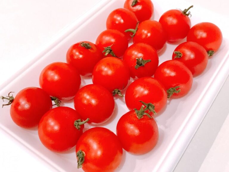 お弁当にミニトマトを入れるなら試してみて！ 切り方に「コレなら入れやすい」 – grapeグレイプ