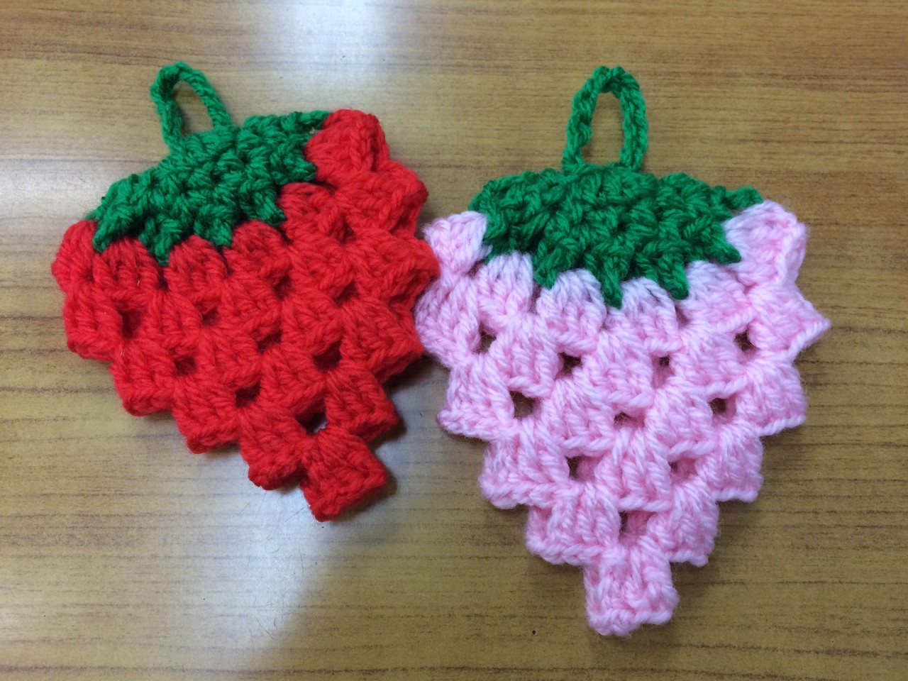 カラフルなアクリルたわしの作り方🌼棒編みで楽しむ小さな幸せ