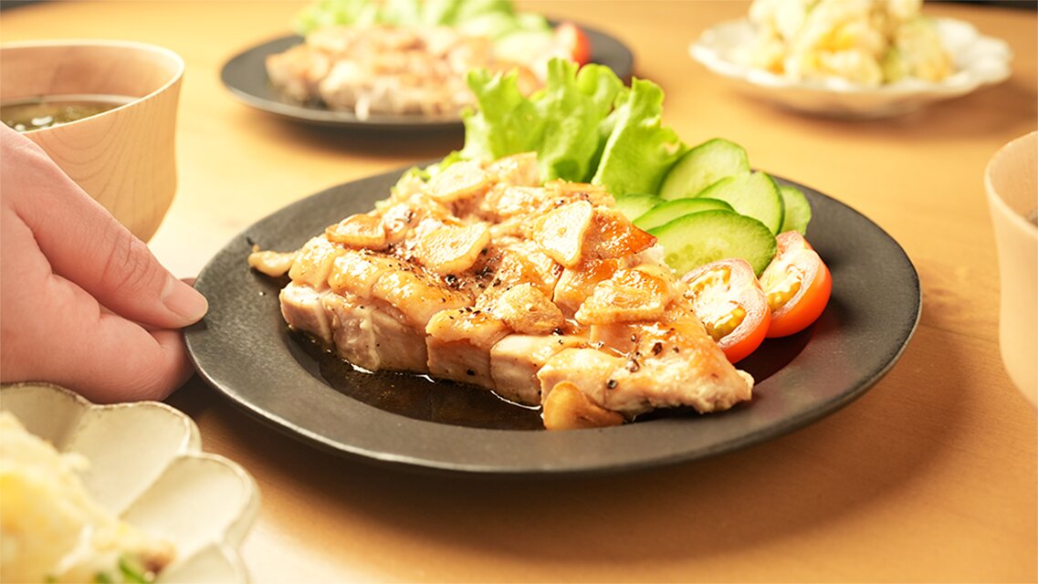 鶏肉主菜とポテトサラダの 簡単♡2品献立レシピサイトNadia