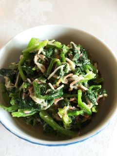 ほうれん草とツナのカレー炒め