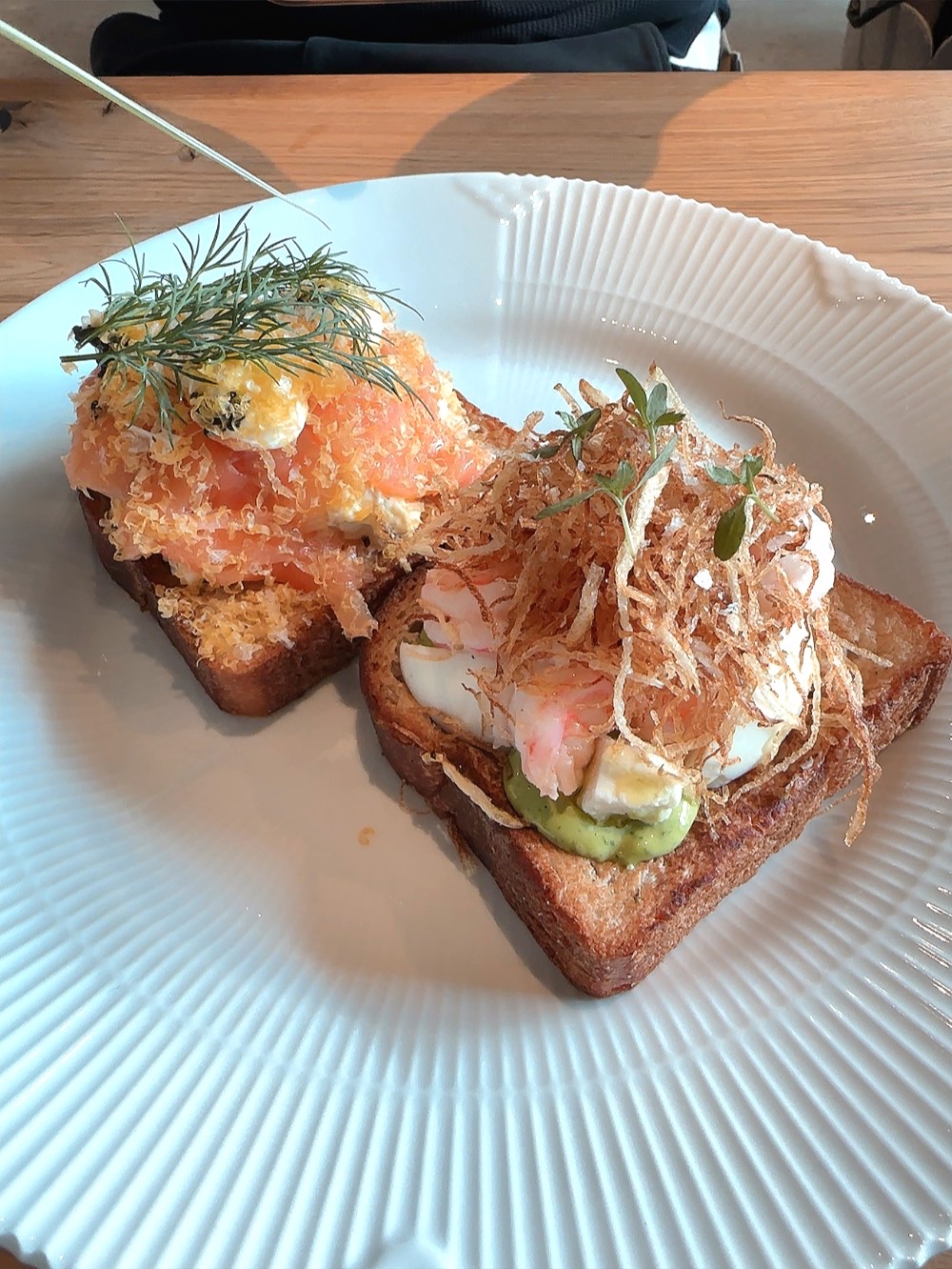 ニコライバーグマンカフェ Nicolai Bergmann CAFE NOMUジュリーズの気楽に素敵なTea Time