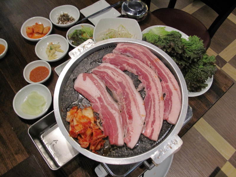 韓国式豚バラ焼肉「サムギョプサル」 - sora's おいしいノート