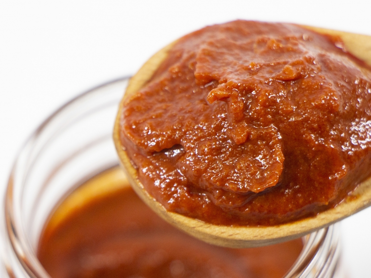 辛くておいしい調味料 ハリッサレシピ: オリーブオイル、とうがらし、スパイスが効く!減塩や代謝を上げる効果も!誠文堂新光社 本通販Amazon