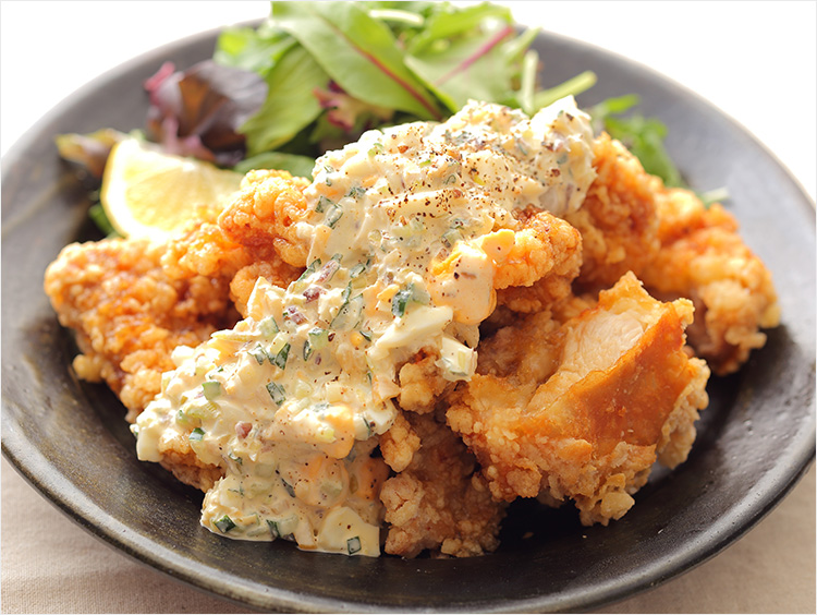 シェフ考案 チキン南蛮の作り方。衣はザクザク、肉はジューシー！ 甘酢、タルタルレシピも必見です三越伊勢丹の食メディアFOODIE フーディー