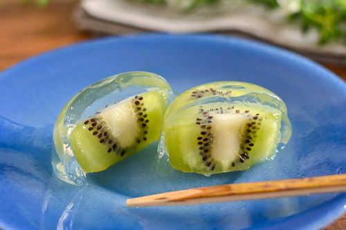 9月末までの限定販売！水に包まれたような透明感が美しすぎる「フルーツ水晶」食品・食材フード・レシピMart マート 公式サイト光文社