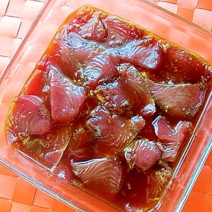 薬味まみれ！鰹のたたきで漬け丼