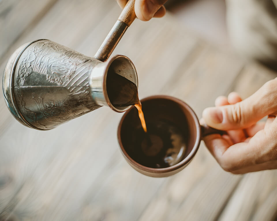 ハリー・ポッターの「ティーカップ占いセット」で実際に占ってみたら ハリー・ポッターと魔法の歴史展で人気のお土産ですPouch ポーチ