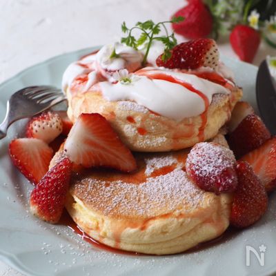 ひなまつりに♪混ぜるだけで簡単！「いちごの甘酒ヨーグルト」 - 朝時間.jp