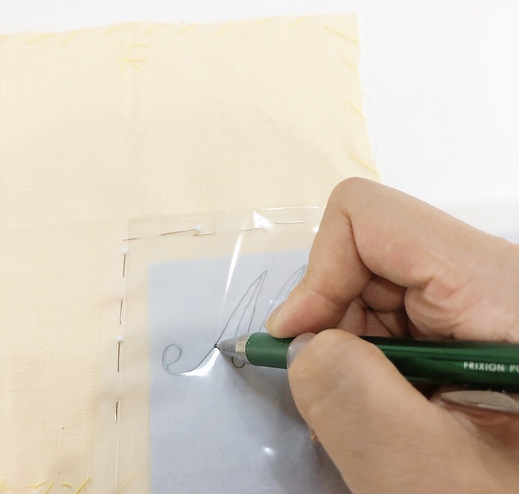 刺繍シートがない時の代用アイテム4選！クッキングシートやトレーシングペーパーで図案を写す方法フリーランス女子のライフブログ