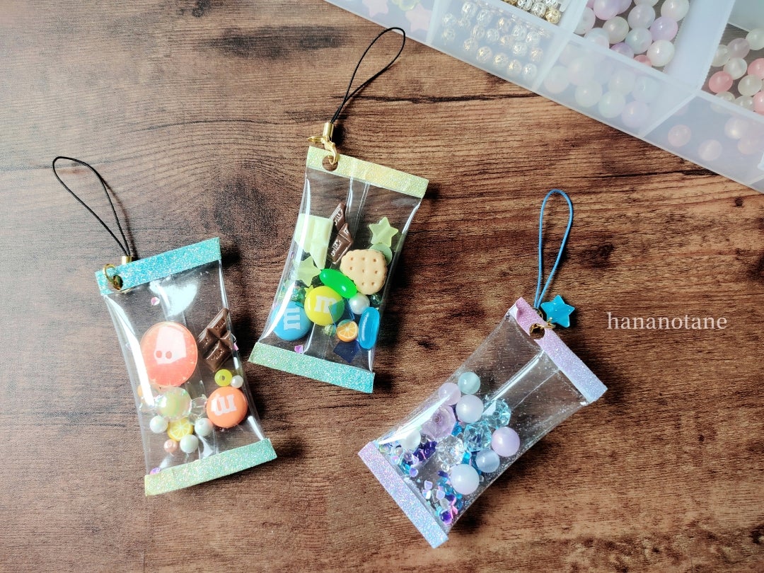 『鬼滅の刃』初心者でも出来る‼️本格キーホルダーの作り方お菓子の袋リメイク プラ板 レジン