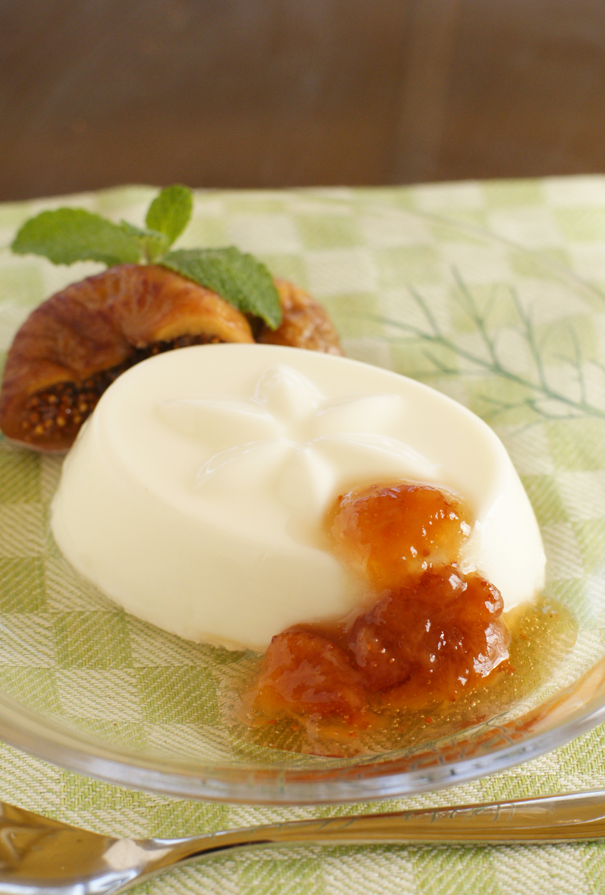 ナイアガラのパンナコッタ水切りヨーグルト入り Nao ペロンSnapdish スナップディッシュID:9SmSfa