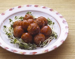 ボリューム満点！ 肉団子とれんこんの照り煮