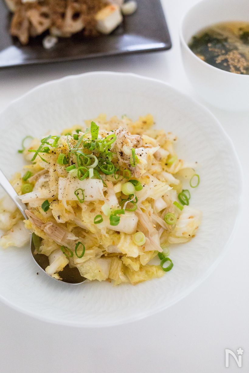 お湯をかけるだけ♪『白菜とえのきのうまだれ♡春雨サラダ』