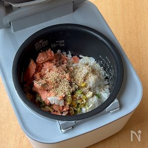小松菜と鮭のチャーハン お魚大好きになれるかも♪