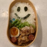 歴代のお弁当いいね数ランキング🍱@ponchan_06 さんの投稿をお借りしました こんばんは😊 お弁当を作り始めて今月で1年経ちました🌿1年を記念して今までに投稿したお弁当のいいね数でランキングトップ10を発表します👩🏻‍🍳♡ 1位 復讐弁当 2位 エイプリルフール弁当