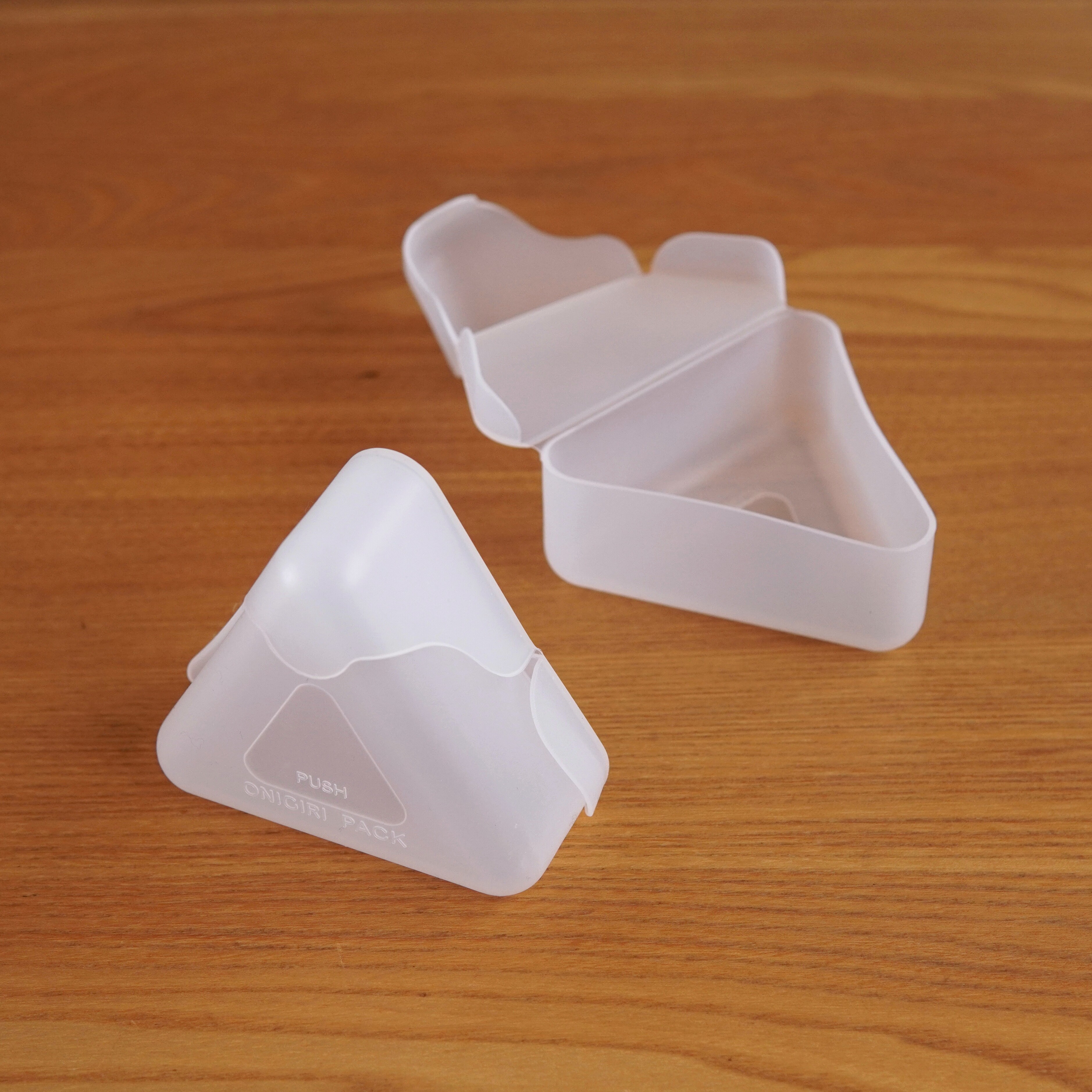 ダイソーの「簡単おにぎりパック」は冷凍OK！そのままレンジでチンできる！忙しい朝の新定番だねマイ定番スタイルROOMIE ルーミー