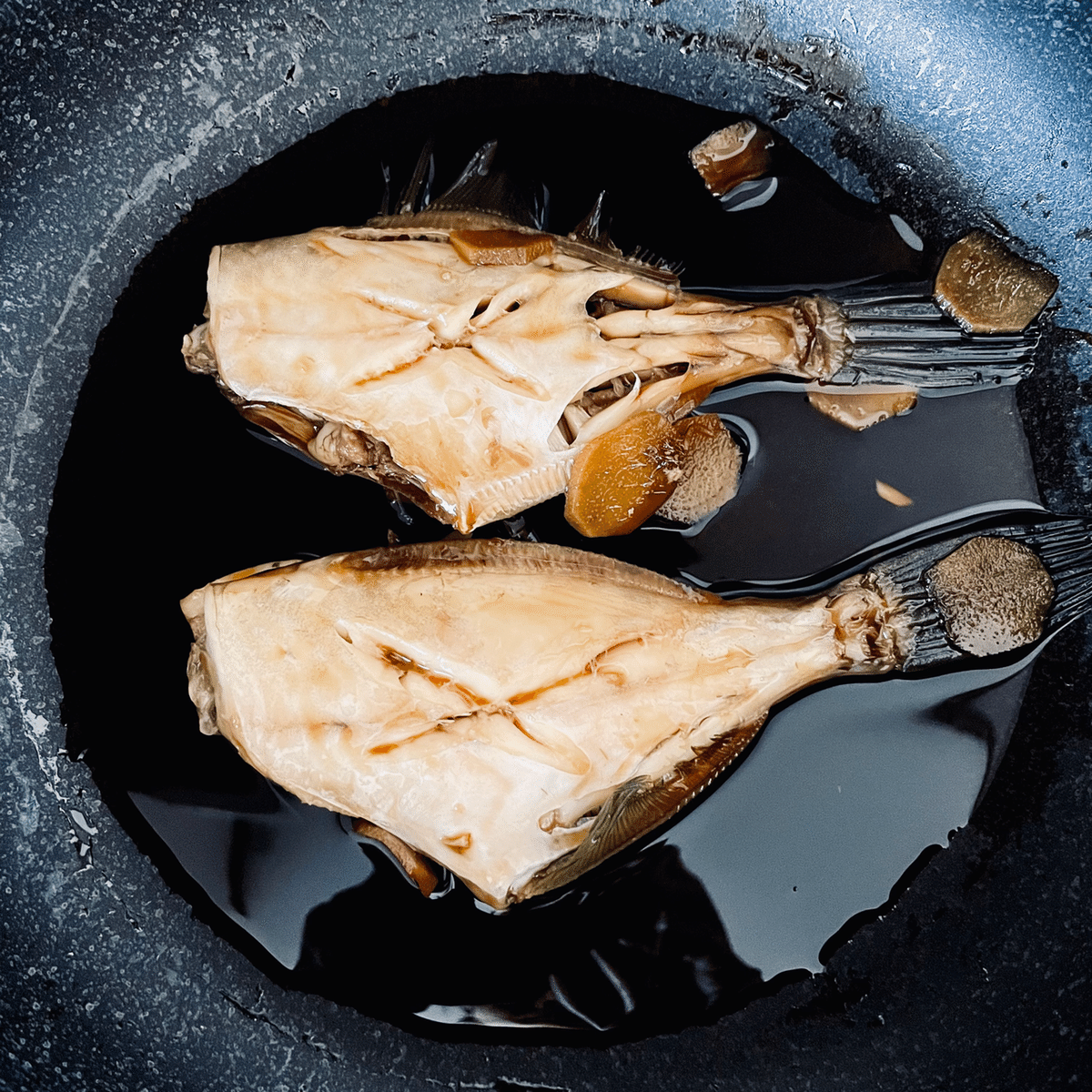 ウマヅラハギの煮付けレシピ！淡白な味を甘辛くする作り方