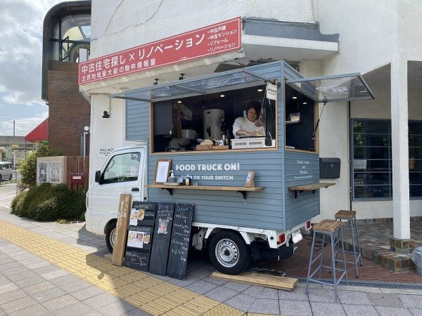 保存版・BEFORE⇒AFTERキッチンカー看板デザインを変えて「売上」2倍に！派遣から車両製作までキッチンカー移動販売車 のトータルサポート団体「東海移動販売車組合」