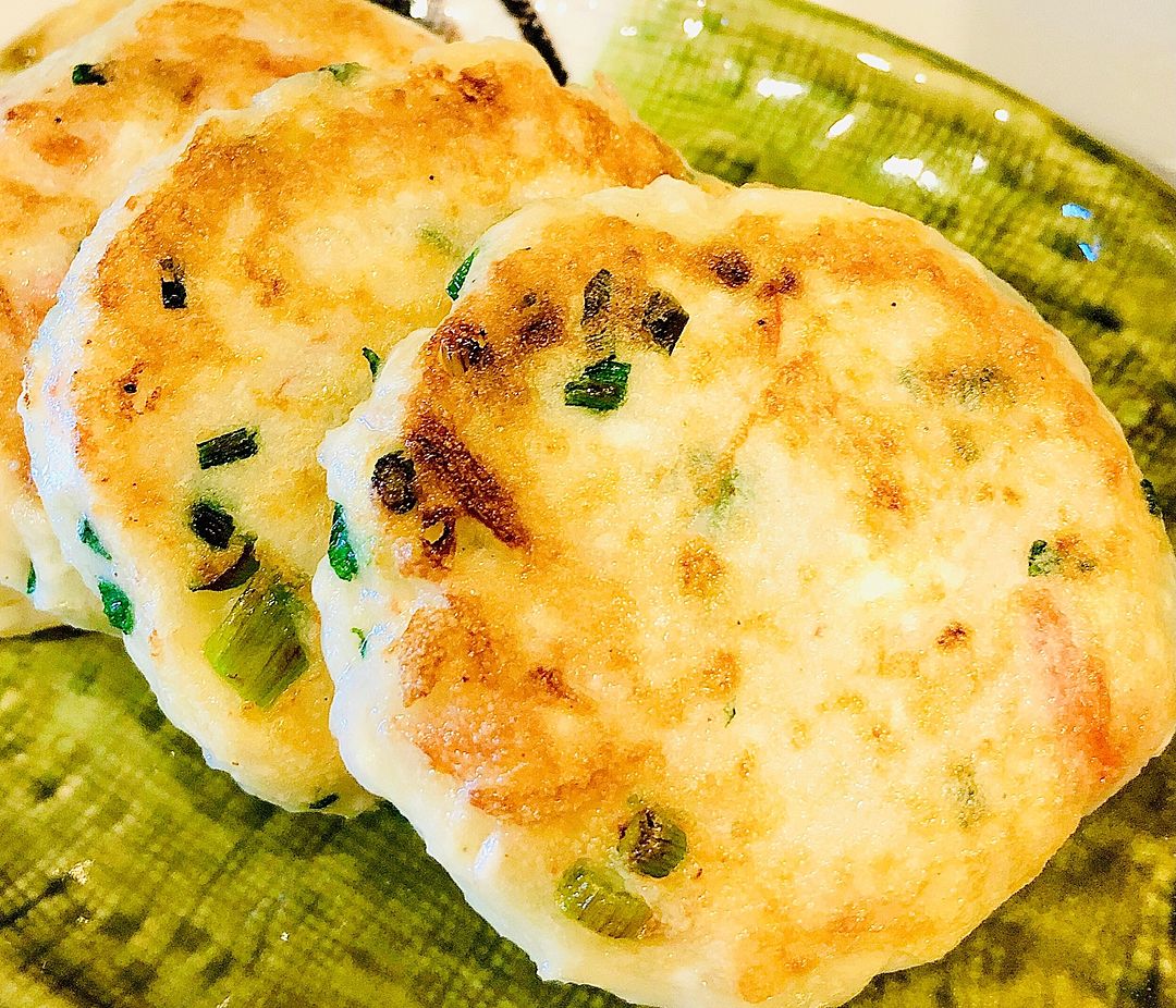 モッチリ！ *‘ω‘ * 豆腐とカニカマのお焼き☆