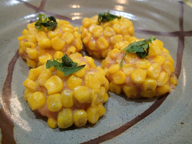 朝を楽にするお弁当作り発信中👉@___ht._.ht___ ⁂⁂ のり塩チーズコーン🌽🧀＊保存＊して後で見返せるようにしてね😊 お弁当にピッタリ‼️ 🌽5分でできる簡単おかず🌽 🌽お弁当の野菜不足解消メニューだよ🌽のり塩チーズ コーン・冷凍