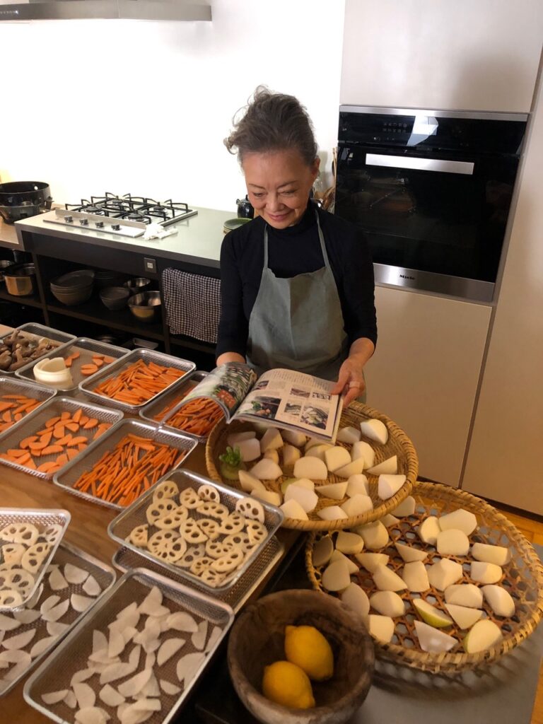 有元葉子さんの毎日の食卓を支える 愛用の乾物・保存食を一挙ご紹介