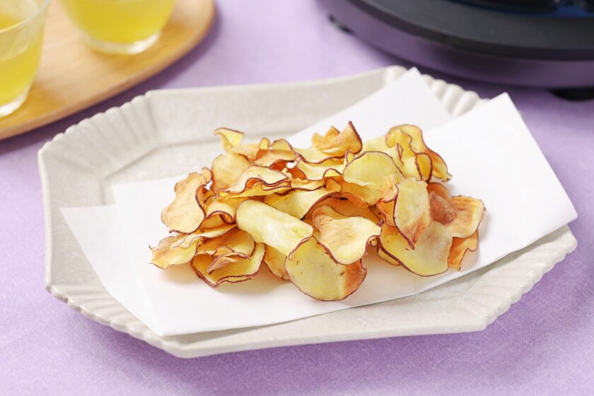ザックザクで止まらない！ミルフィーユさつまいもチップスのレシピ・作り方Tasty