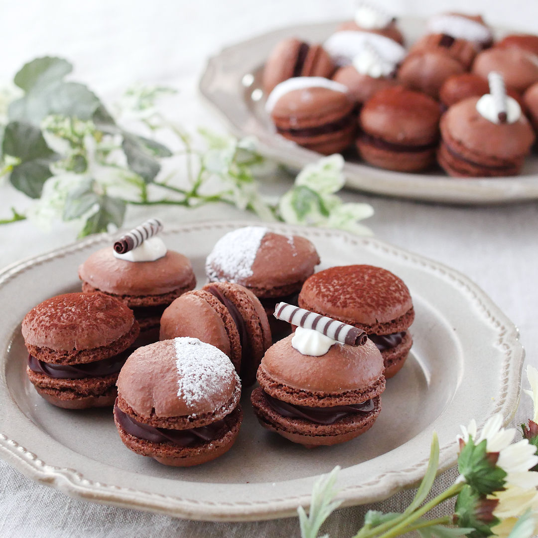 手作りチョコケーキとマカロンのレシピ♡バレンタインにぴったり
