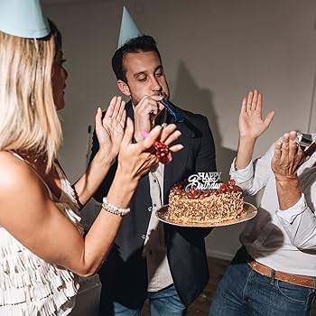 クリスマスに食べたい渋谷 Megan – bar & patisserie のケーキと GARDEN HOUSECRAFTS のシュトレンをチェック！Hanako Web