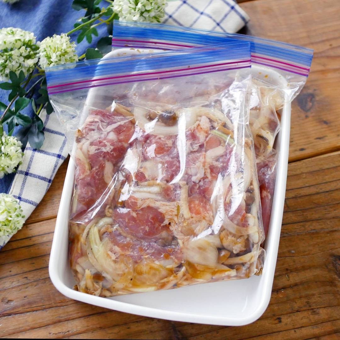 豚肉と漬物の煮込み