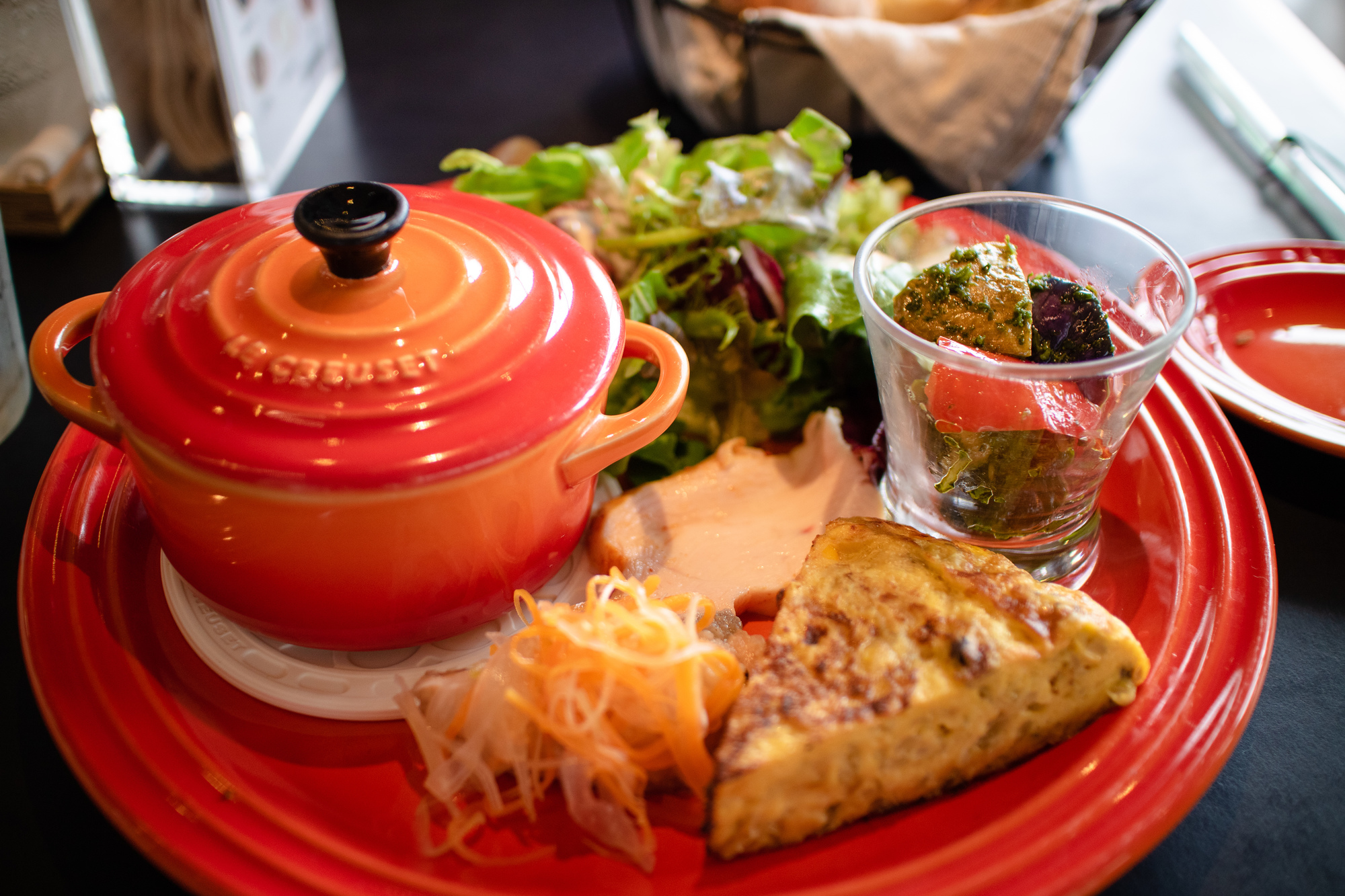 料理をもっと自由にする、手間いらずでクリエイティブなレシピ！ル・クルーゼ Le Creuset