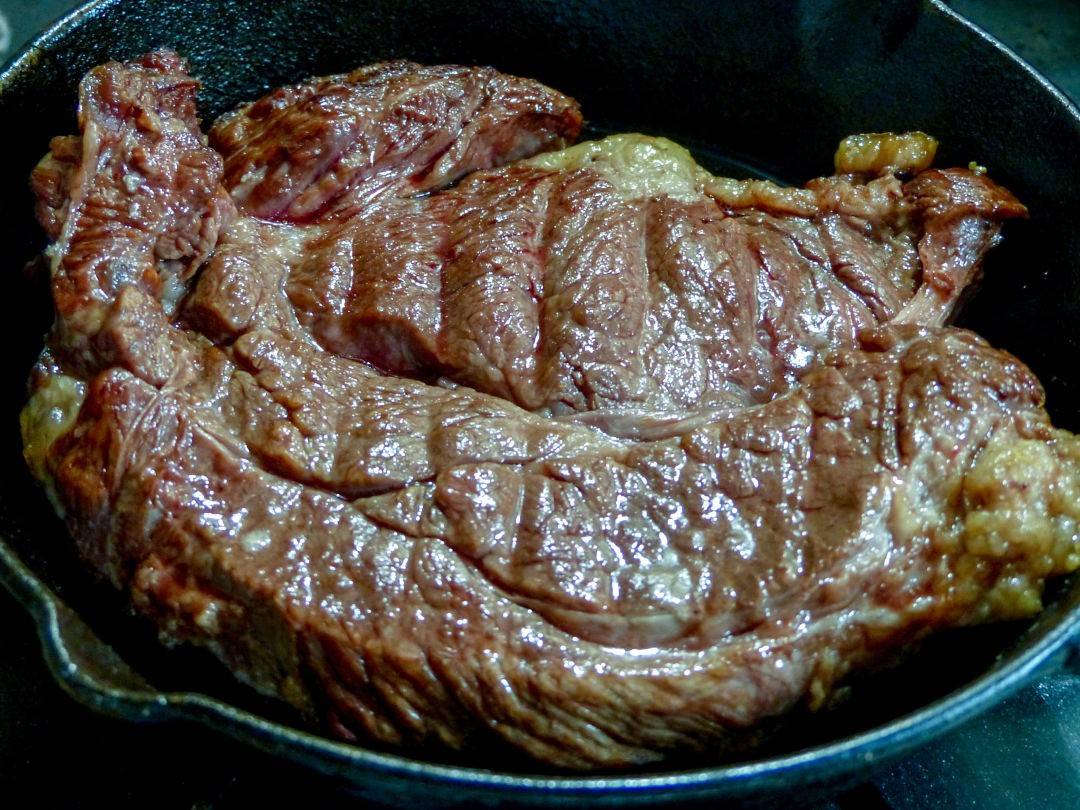 最新版 オーブンで焼く絶対に失敗しないステーキの焼き方！ - 米国の僻地で暮らす駐在員のブログ