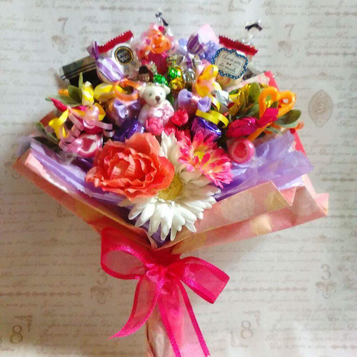 30日限定P5倍＋5％クーポン プチギフト お菓子 ブーケ 子供 花束 ドーナツ 卒業式 卒業 卒園 退職 個包装 産休 職場 結婚式 ハロウィンオシャレ 300円 100円 粗品 ありがとう 出産 育休 挨拶 まとめ買い お世話になりました ココサブミツケヨ