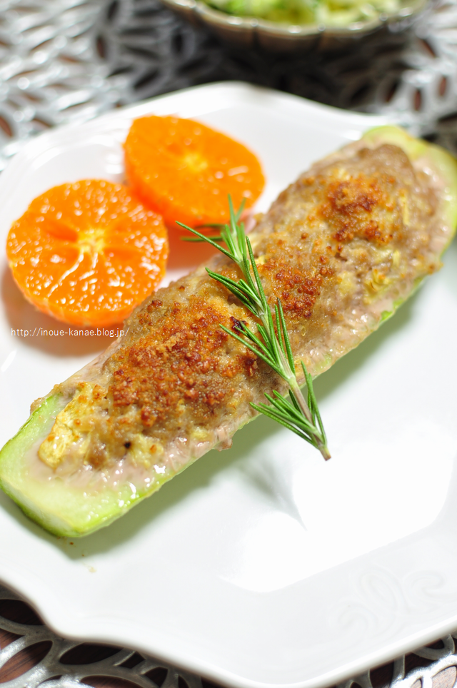 井関シェフ ズッキーニの肉詰め