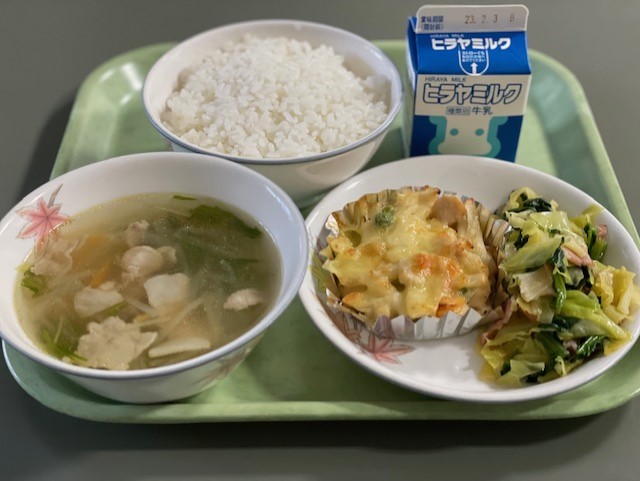 世田谷区立奥沢小学校学校日記10月3日 金ポテトマカロニグラタン