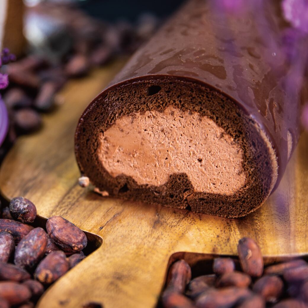 「これで200円⁉」トライアルのロールケーキが衝撃のハイクオリティ - macaroni