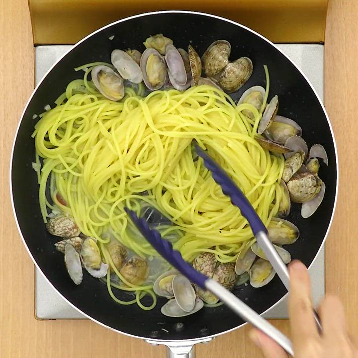 便利食材、冷凍あさりで10分ボンゴレ脱会計士nanaのおいしい暮らし〜毎日のごはんと家族の時間